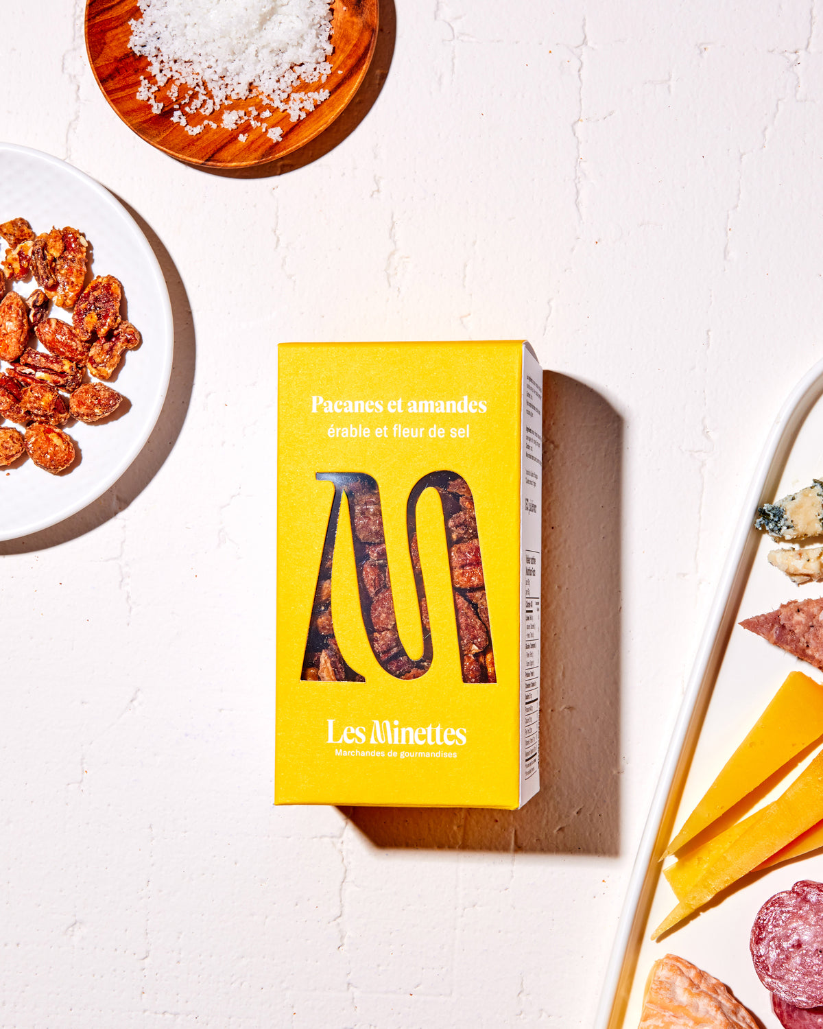 Pacanes et amandes érable et fleur de sel