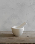 pilon-mortier-blanc-atelier-trema1